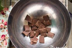 Как сделать шоколадное безе в домашних условиях с орехами в духовке Можно ли в безе добавить какао